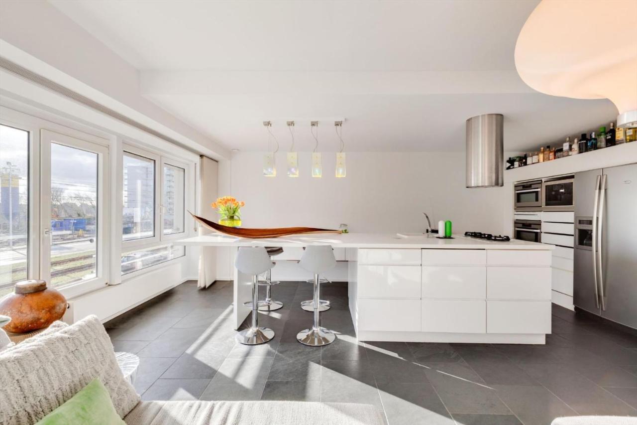 Luxueus Appartement 100 Stappen Van Zee En Strand Ostend Exterior foto